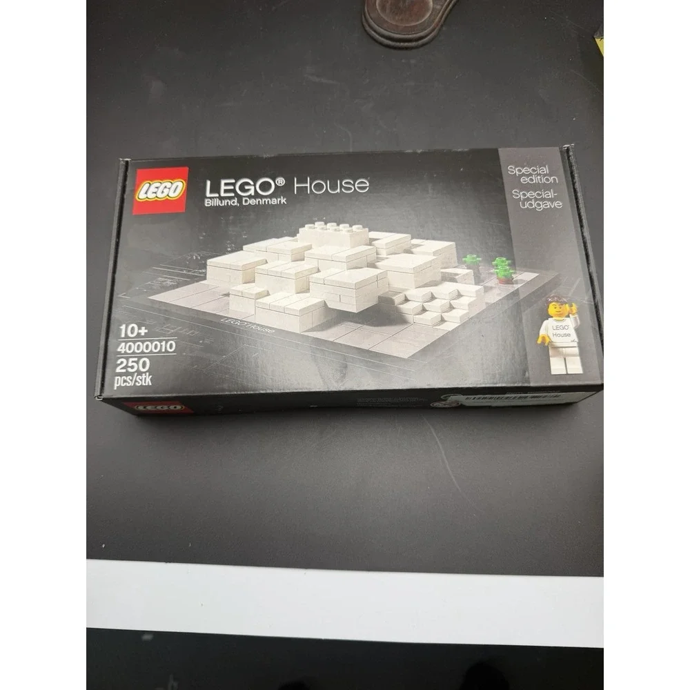 Lego House (4000010) Billund Denmark Promotional 2014 Special Edition Sealed Bag